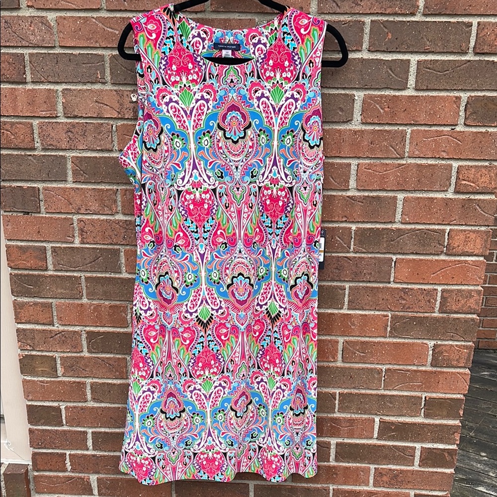 Colorful Paisley Sleeveless Dress
